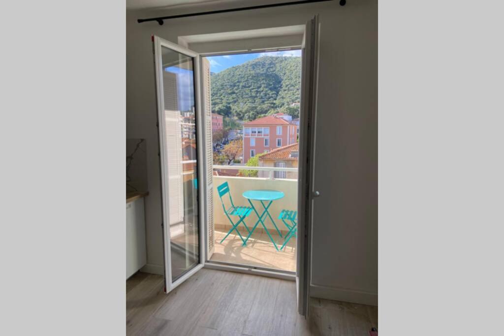 Ajaccio Magnifique T2 Neuf 40M2 Avec Balcon Au Trottel 4 Couchages Wifi Clim Parking Plage A Pieds 100M Buitenkant foto